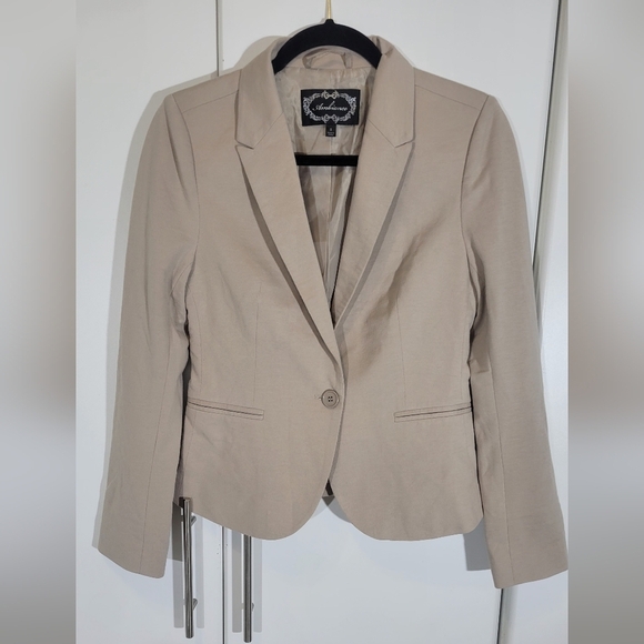 Ambiance Jackets & Blazers - Ambiance Women's Blazer Size Small